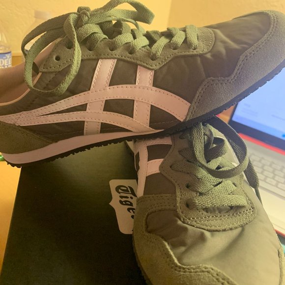 tiger brand shoes price